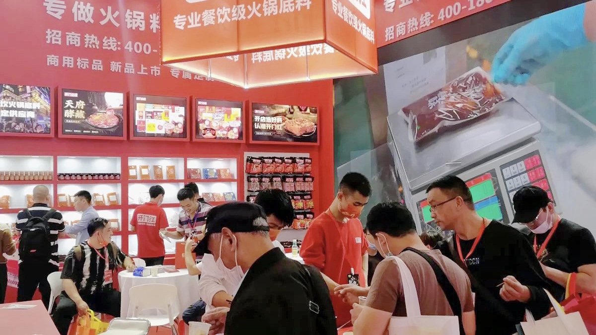 漫味龍廚攜“開門紅”驚喜亮相南京展會，各底料產(chǎn)品贏得消費者青睞